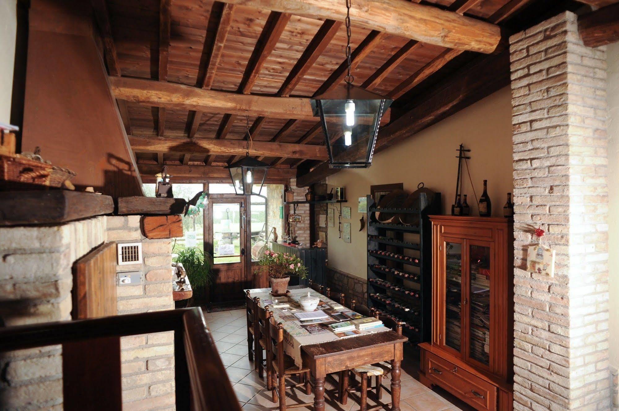 Agriturismo La Mora Assisi Esterno foto