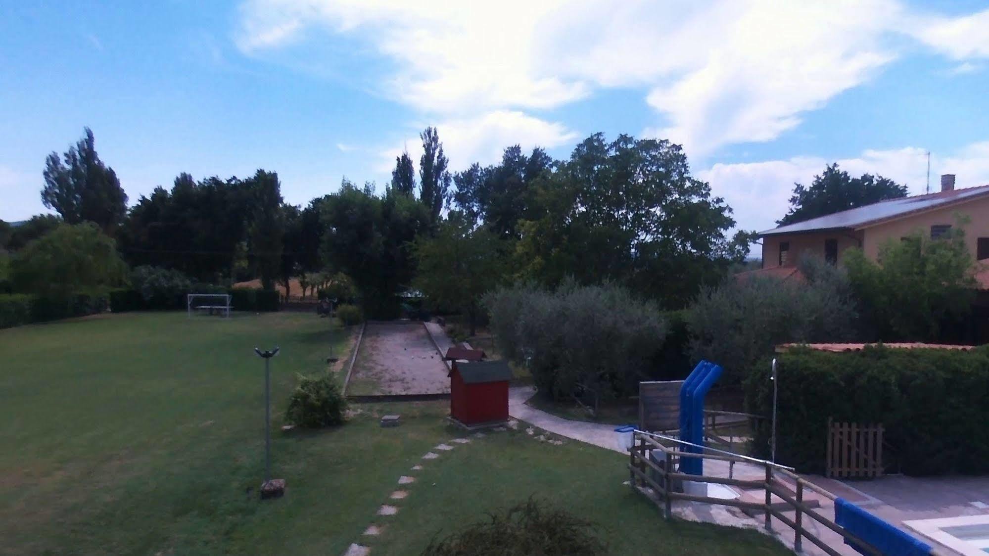 Agriturismo La Mora Assisi Esterno foto
