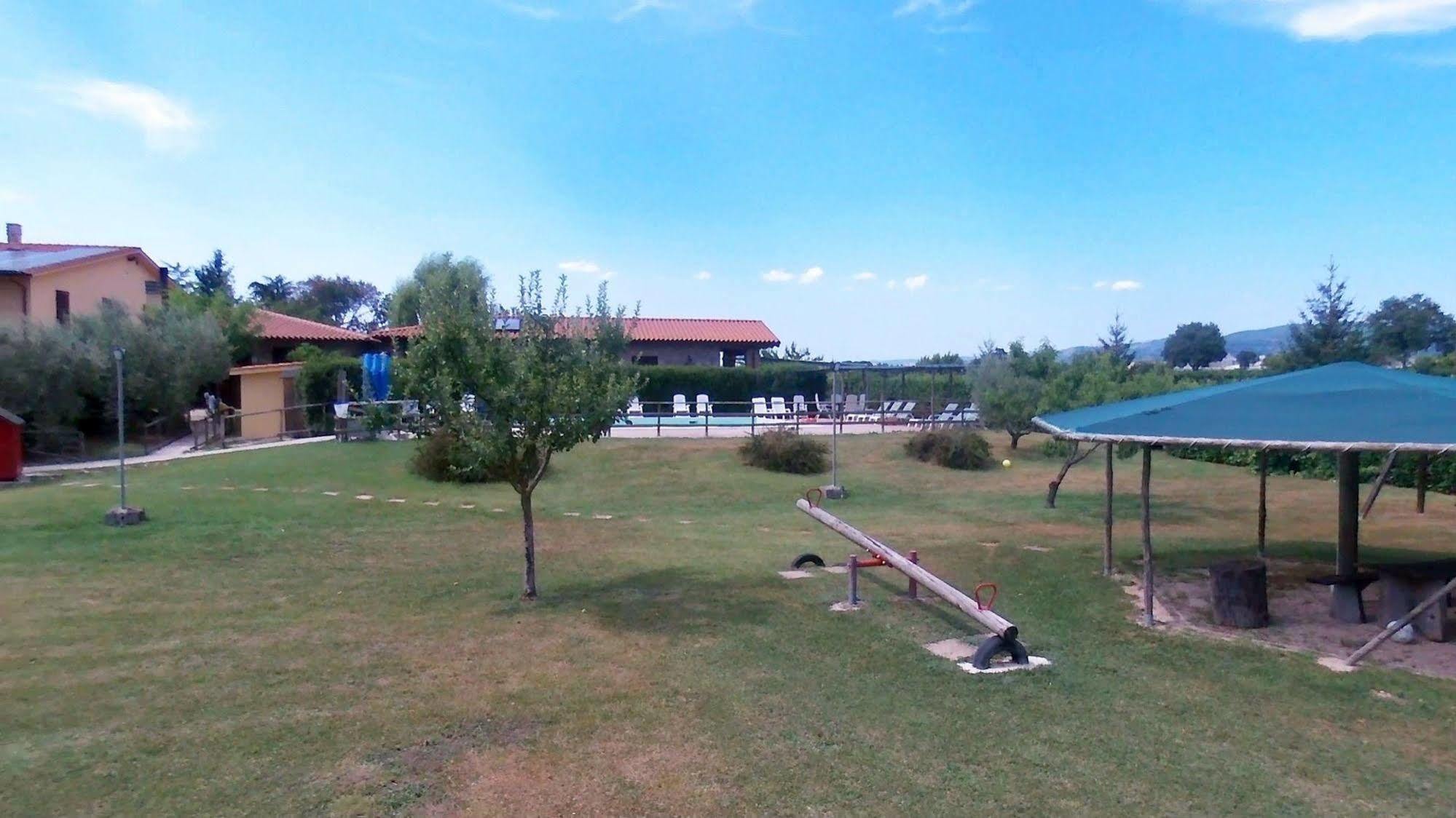 Agriturismo La Mora Assisi Esterno foto